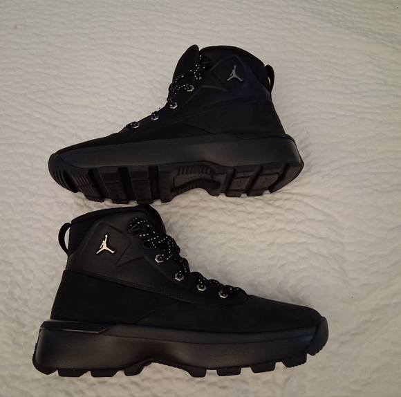 Jordan City Boots Black NWB Size 11.5 main image 4